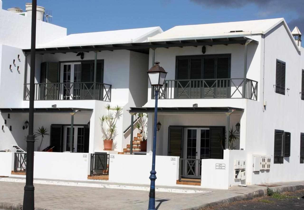 Apartamentos El Charcon Arrieta  Exterior foto