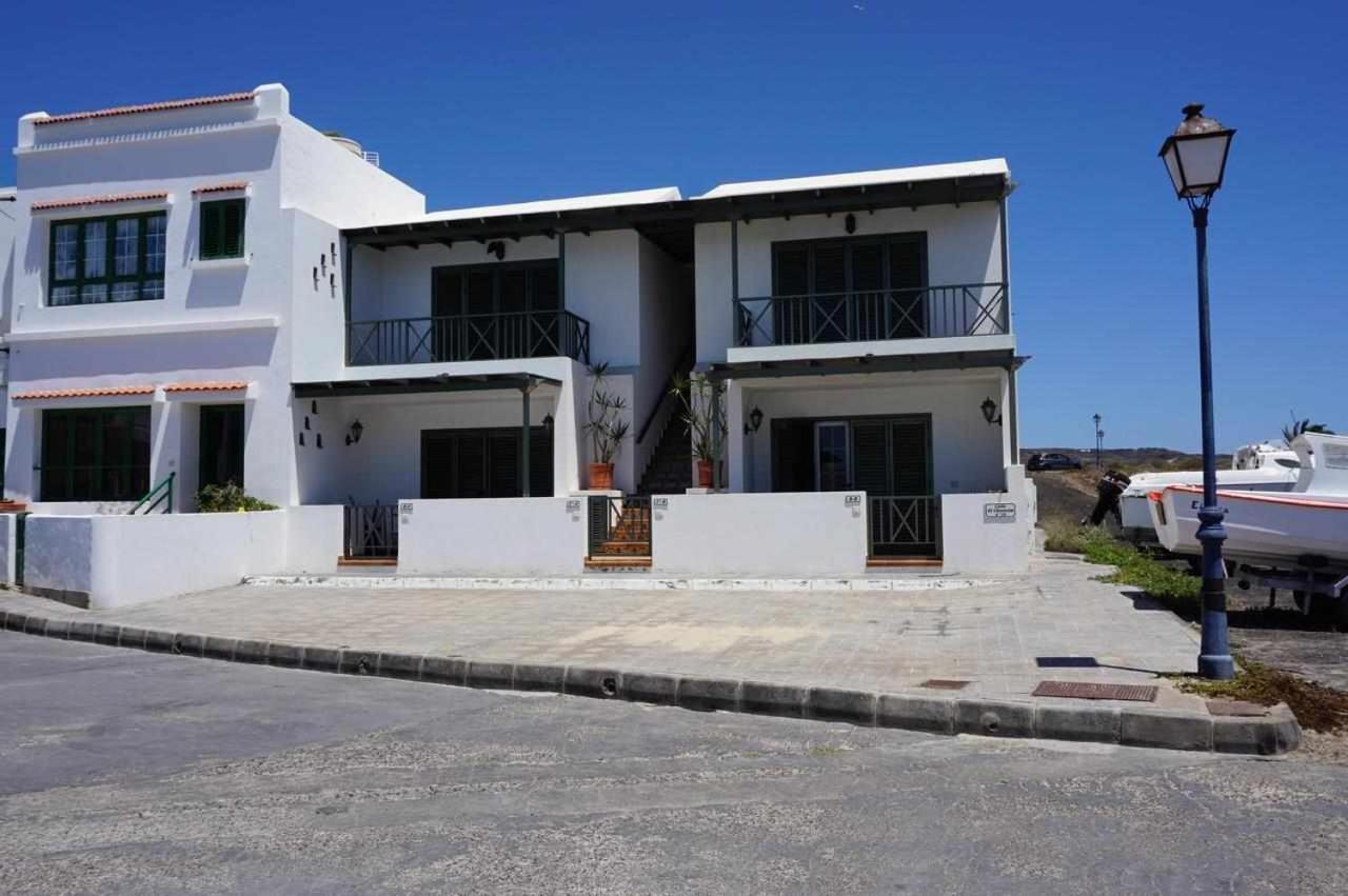 Apartamentos El Charcon Arrieta  Exterior foto
